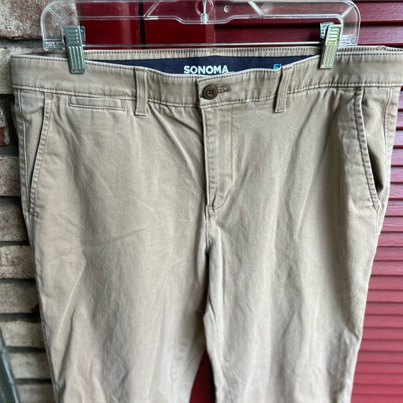 Sonoma flex wear 36x34 grey khaki tan pants - Men’s - Picture 10 of 10